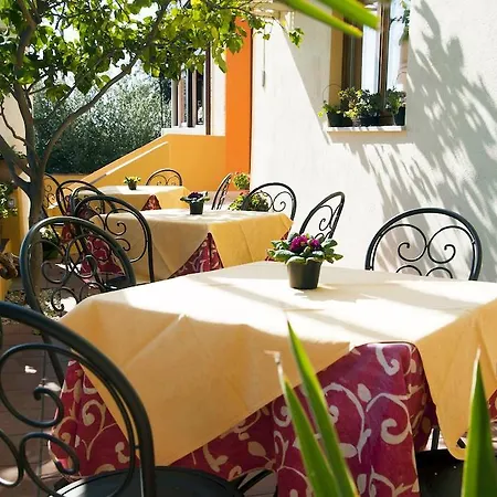 La Playa 3* 칼라고노네