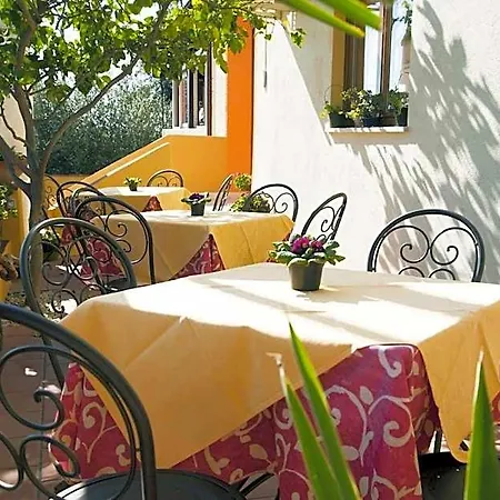 Hotel La Playa