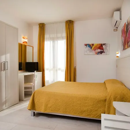 Hotel La Playa 3*